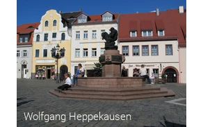 Marktplatz Wurzen mit Ringelnatzbrunnen